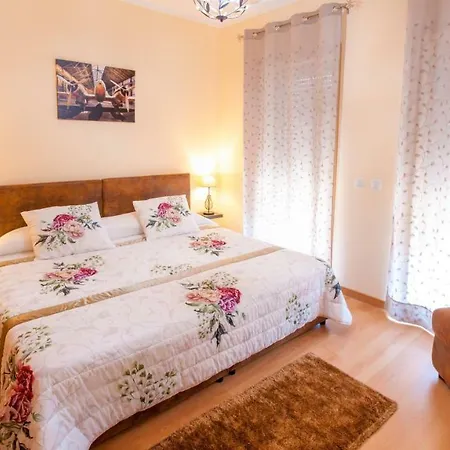 Pilot House - Village Marina Olhao