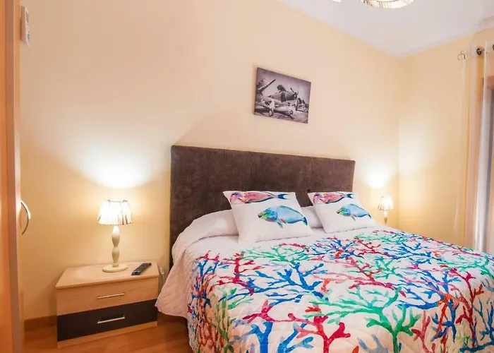 Pilot House - Village Marina *